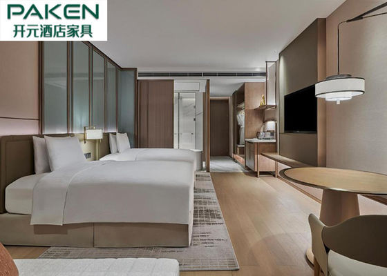 El hotel agrupa cinco habitaciones determinadas llenas Hilton Design de los muebles del dormitorio de la estrella